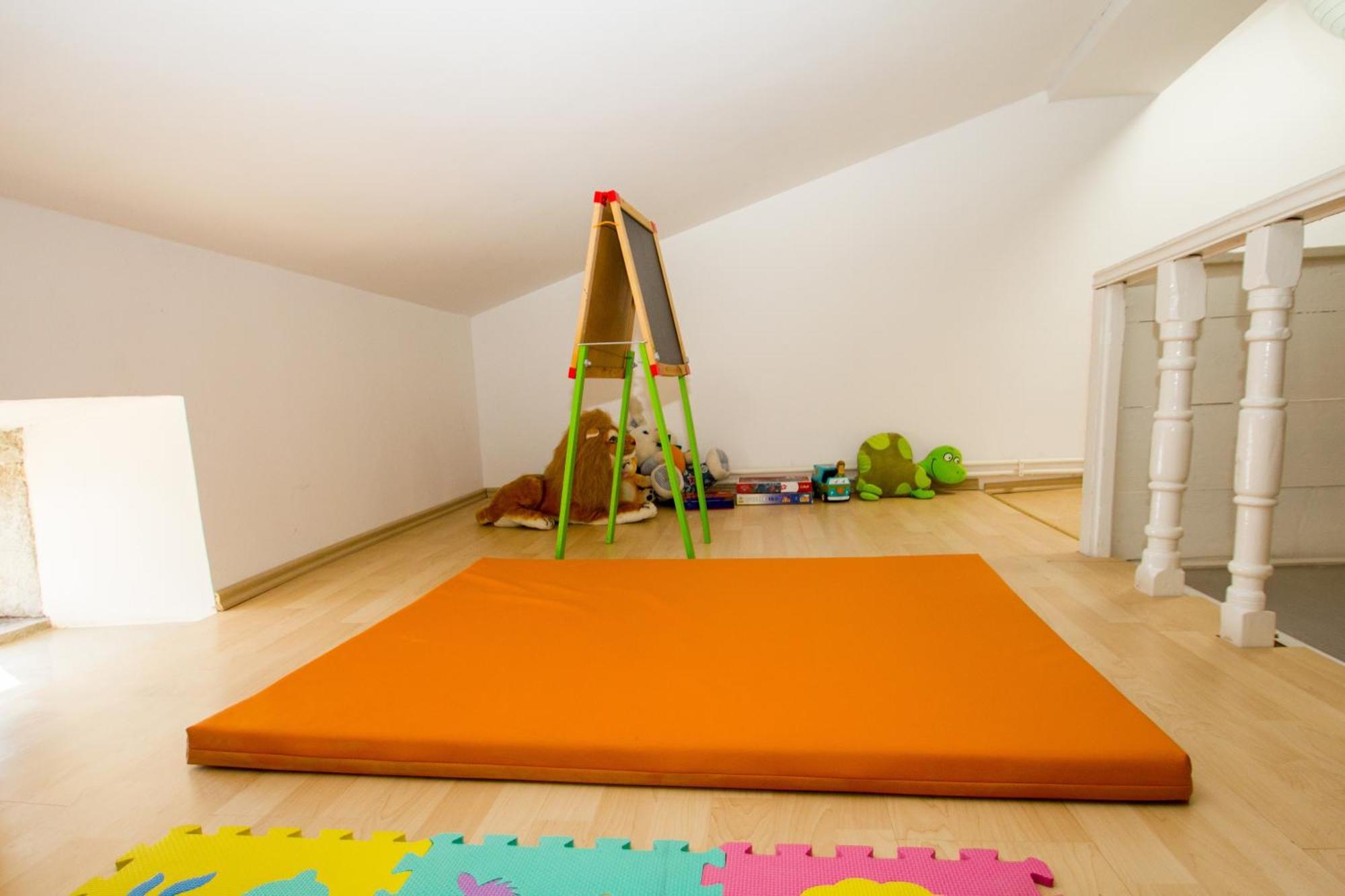 Apartments Villa Kastav In Old Town Center With Sea View And Parking ภายนอก รูปภาพ